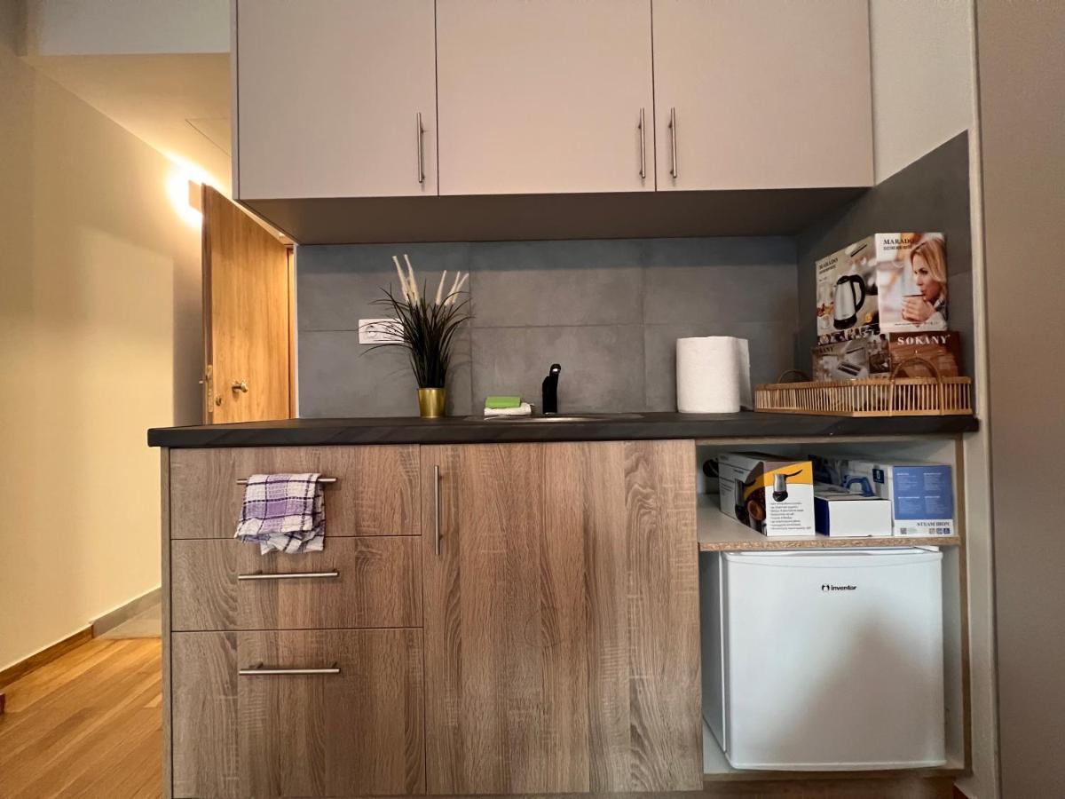 Wsd Rizari Apartment Hotel أثينا المظهر الخارجي الصورة